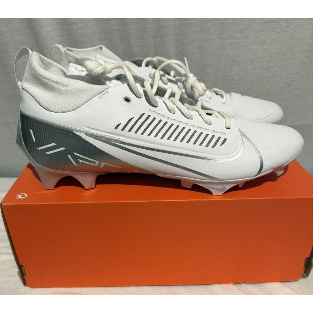 NEW Nike Vapor Edge Pro 360 2 Mens Size 16 Football Cleats White Sliver